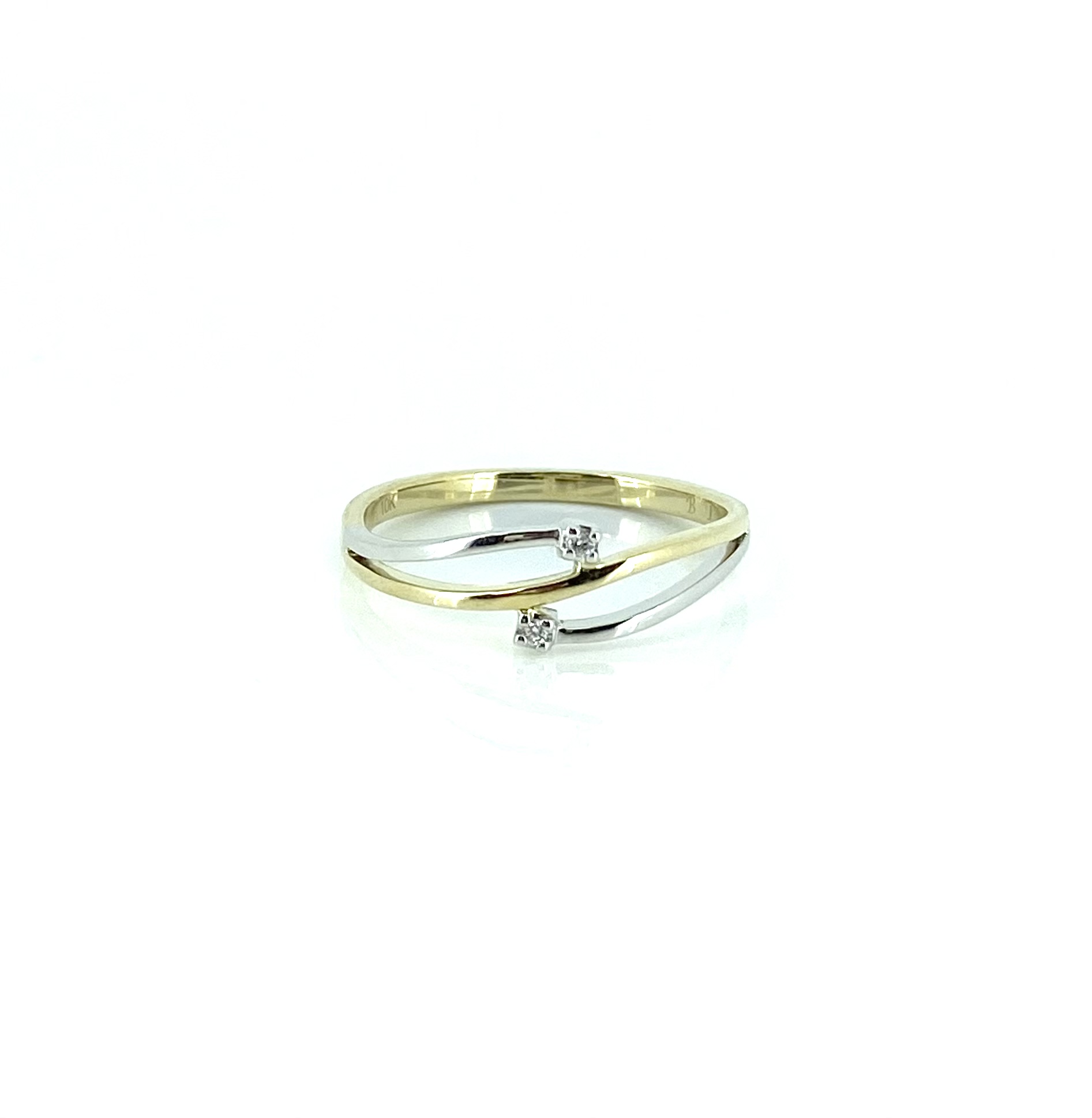 Bague or 10K, 2 diamants pour 0.01 carat