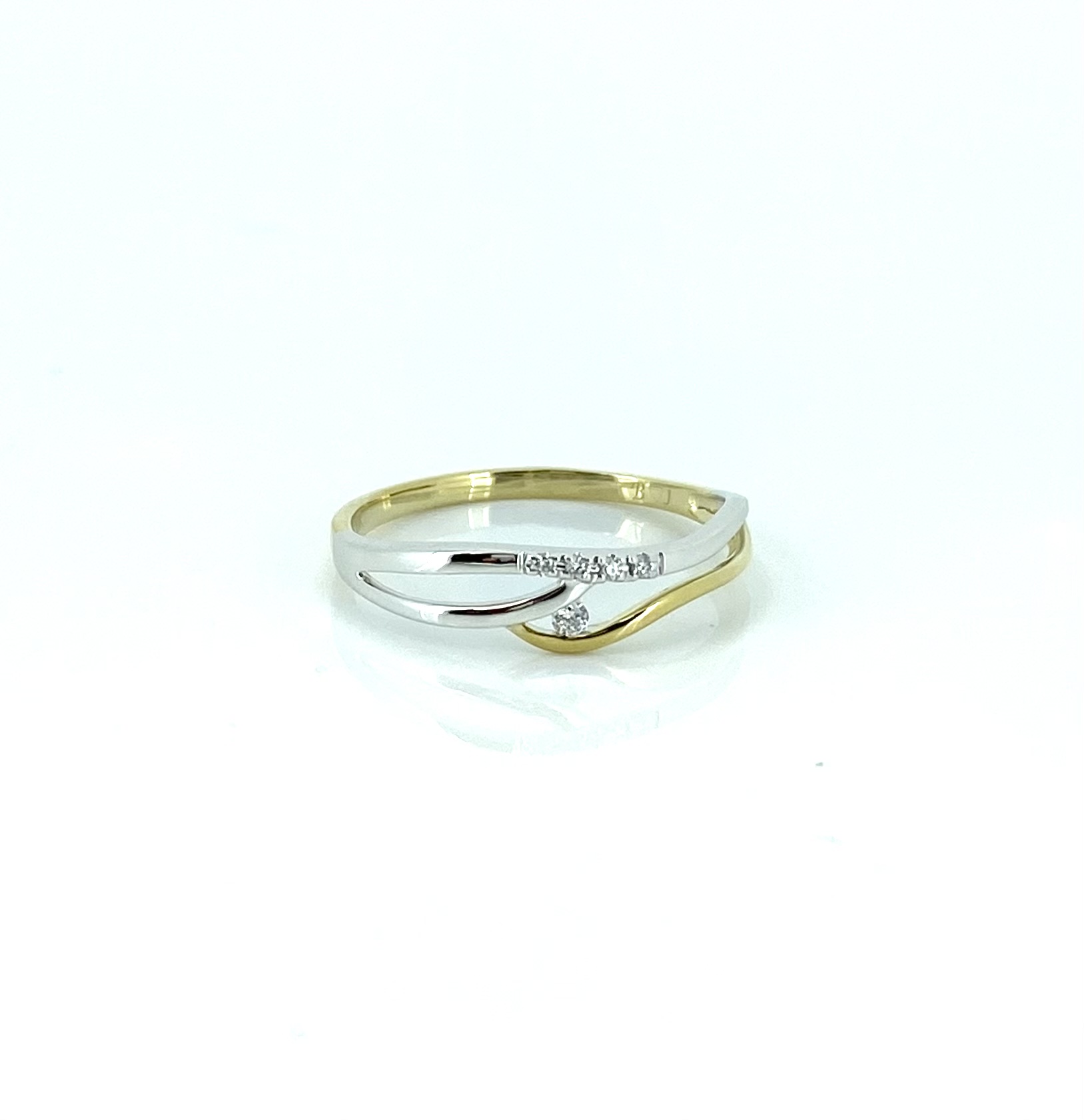 Bague pour femme en or 10k, 0.04 carat de diamants