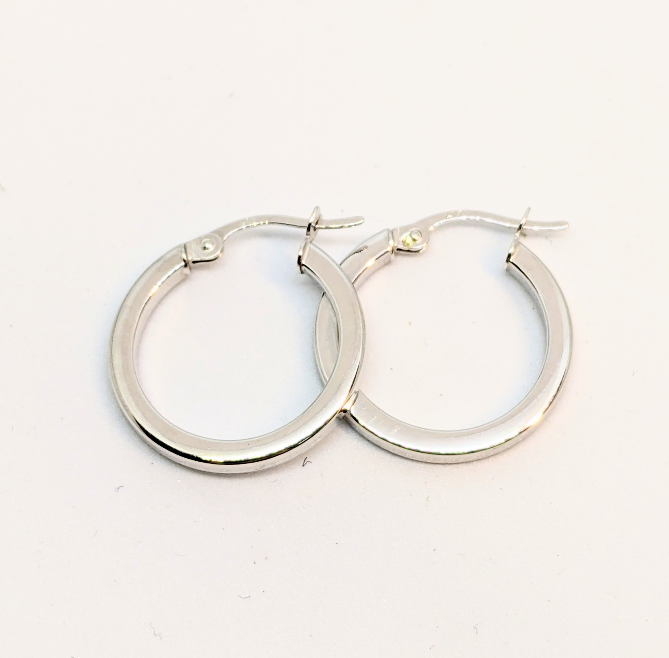 Boucles d'oreilles or 10K, anneau, fourchette, vide