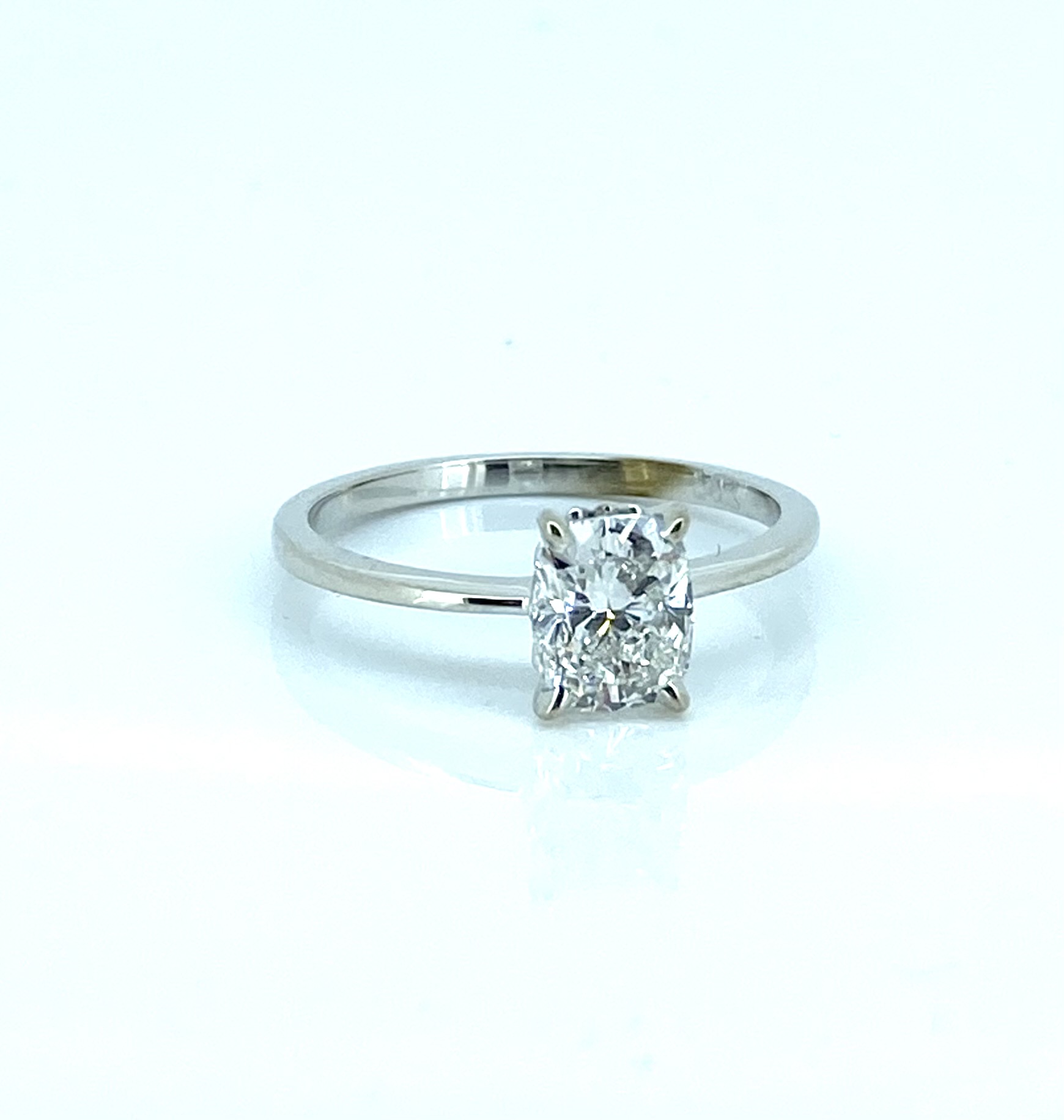 Bague pour femme en or 14k, 1 diamant laboratoire VS2-E pour 1.02 carat coupe cushion antique