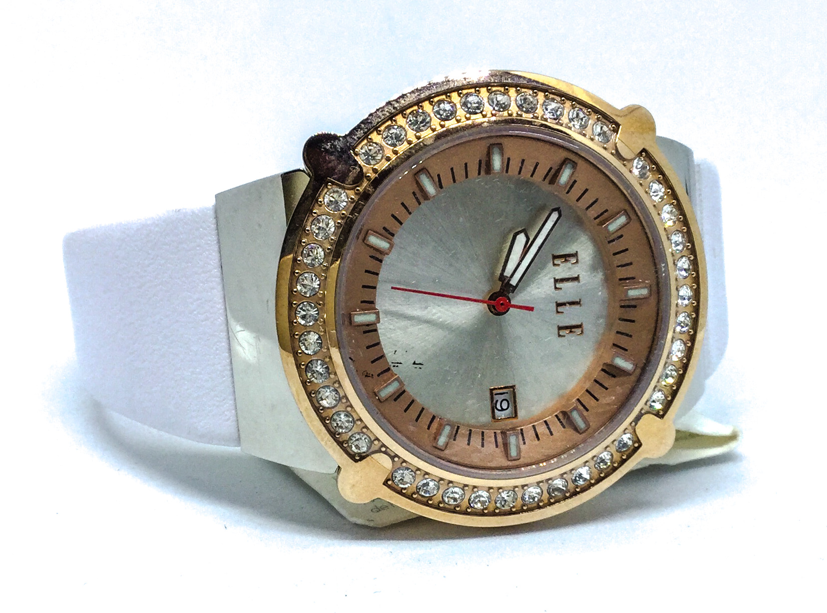 Montre femme, stainless, bracelet cuir, cadran entouré de pierres