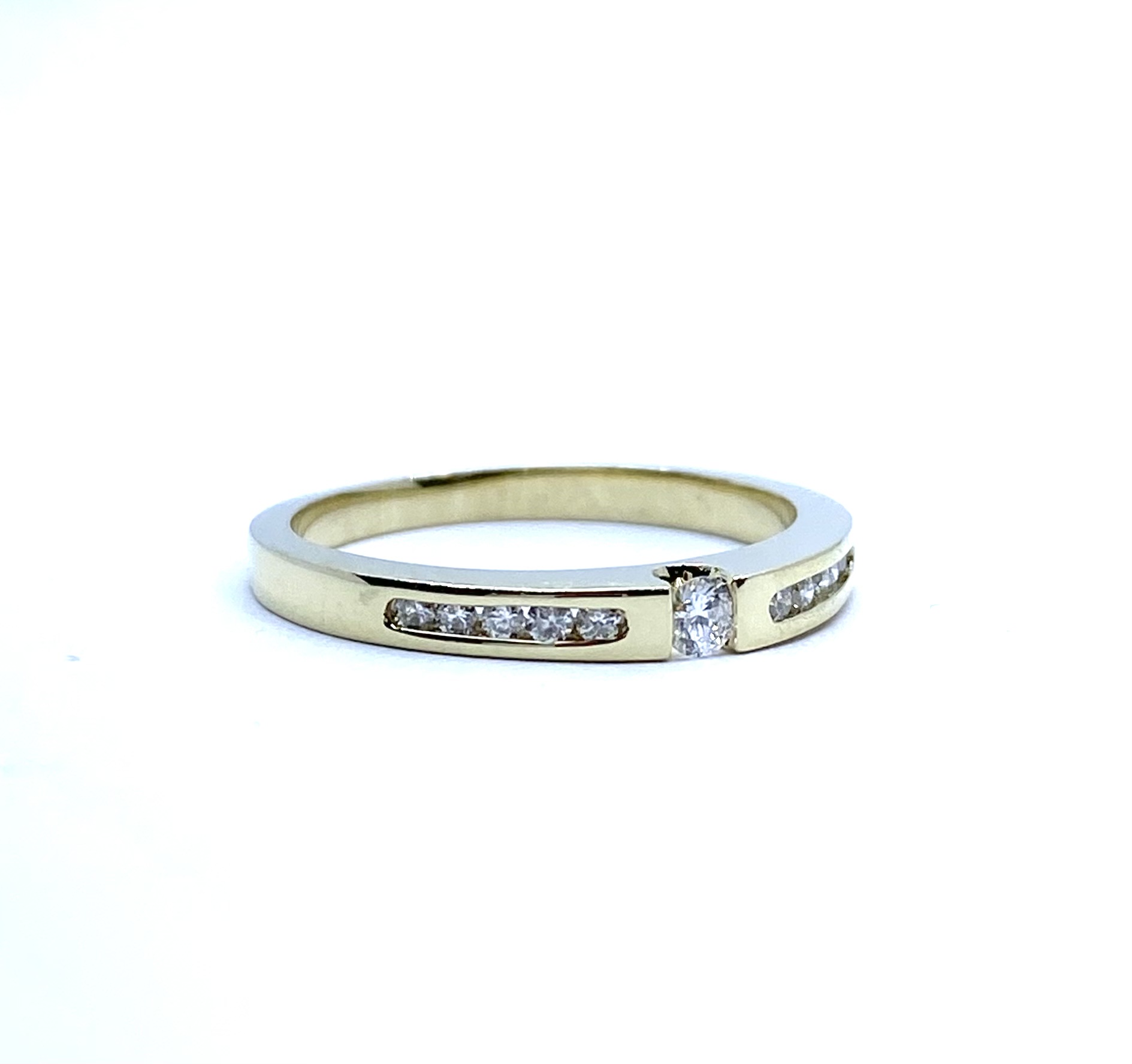 Bague pour femme en or 10k, 10 diamants pour 0.22 carat ( 1x0.07 + 10x1.5 )