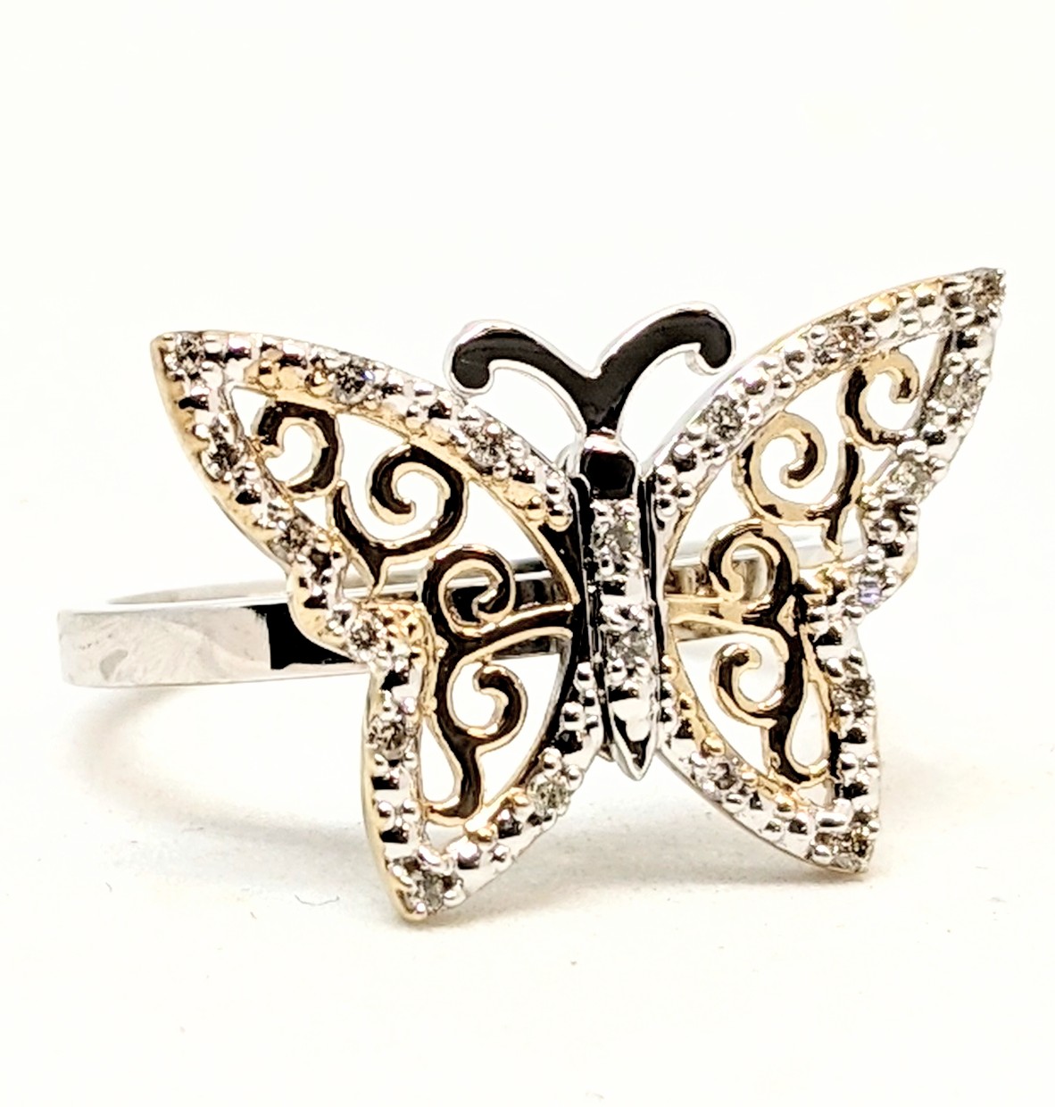 Bague or 10K, papillon garni de 0.1 carat ( 10 points ) de diamants total