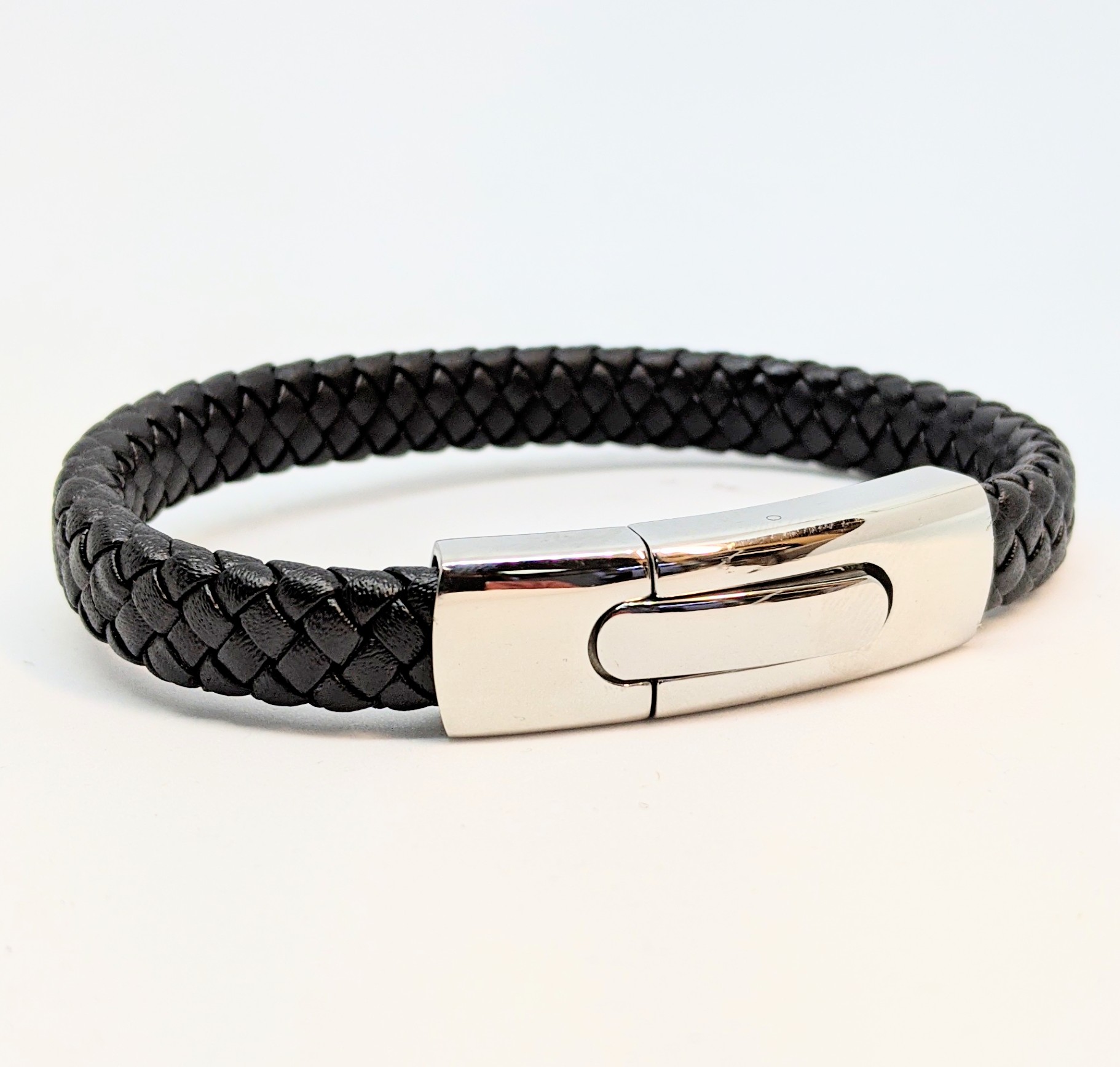 Braclelet cuir et stainless