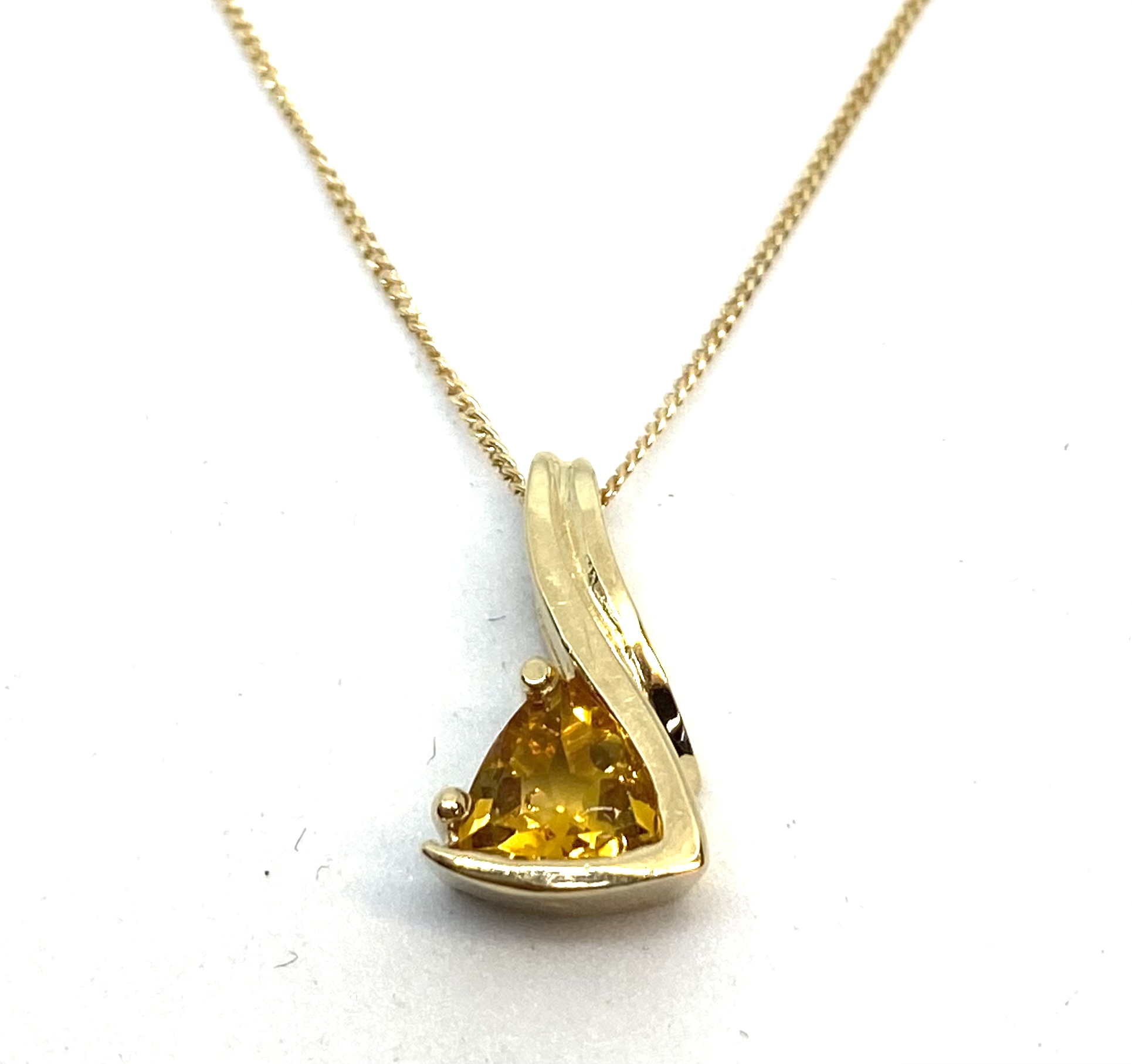 Pendentif pour femme en or 10K, topaze jaune 6.5mm coupe trillion