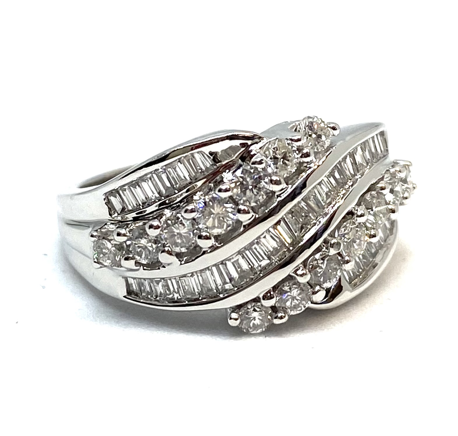Bague pour femme en or 14K, 52 diamants pour 1 carat de coupe ronde et baguette