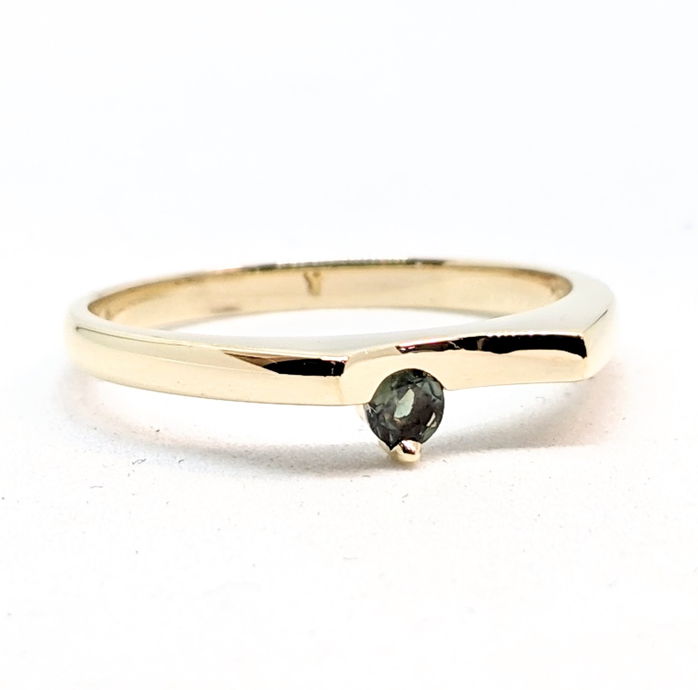 Bague or 10K, pierre de naissance naturelle
