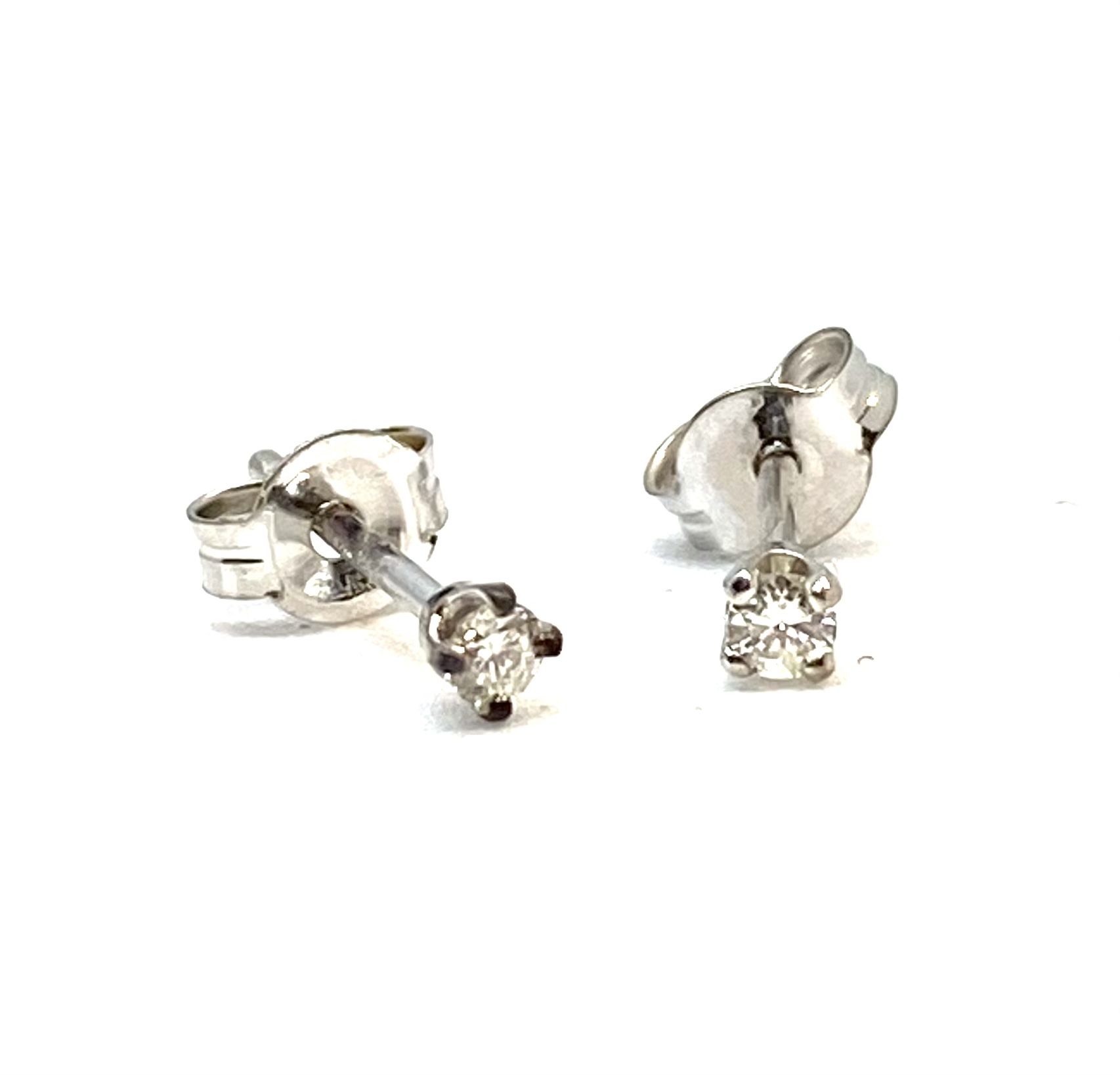 Boucles d'oreilles en or 14K, 2 diamants pour 0.05 ​cara