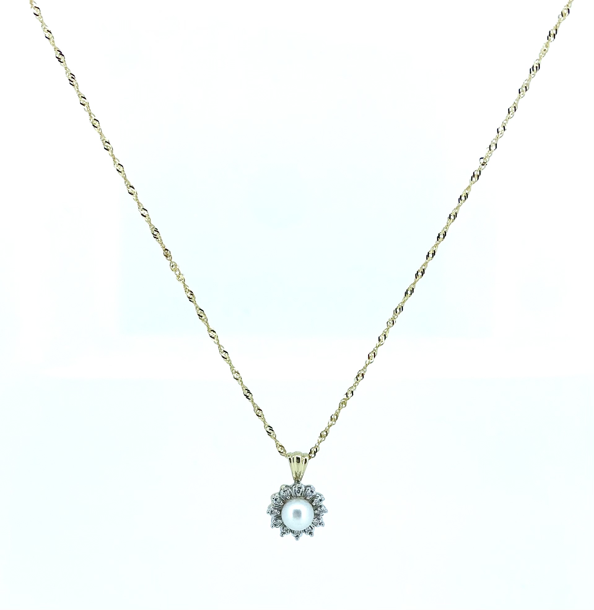 Pendentif pour femme en or 10k, perle, 12 diamants de taille rond brillant pour 0.06 carat - PD0502 - REC