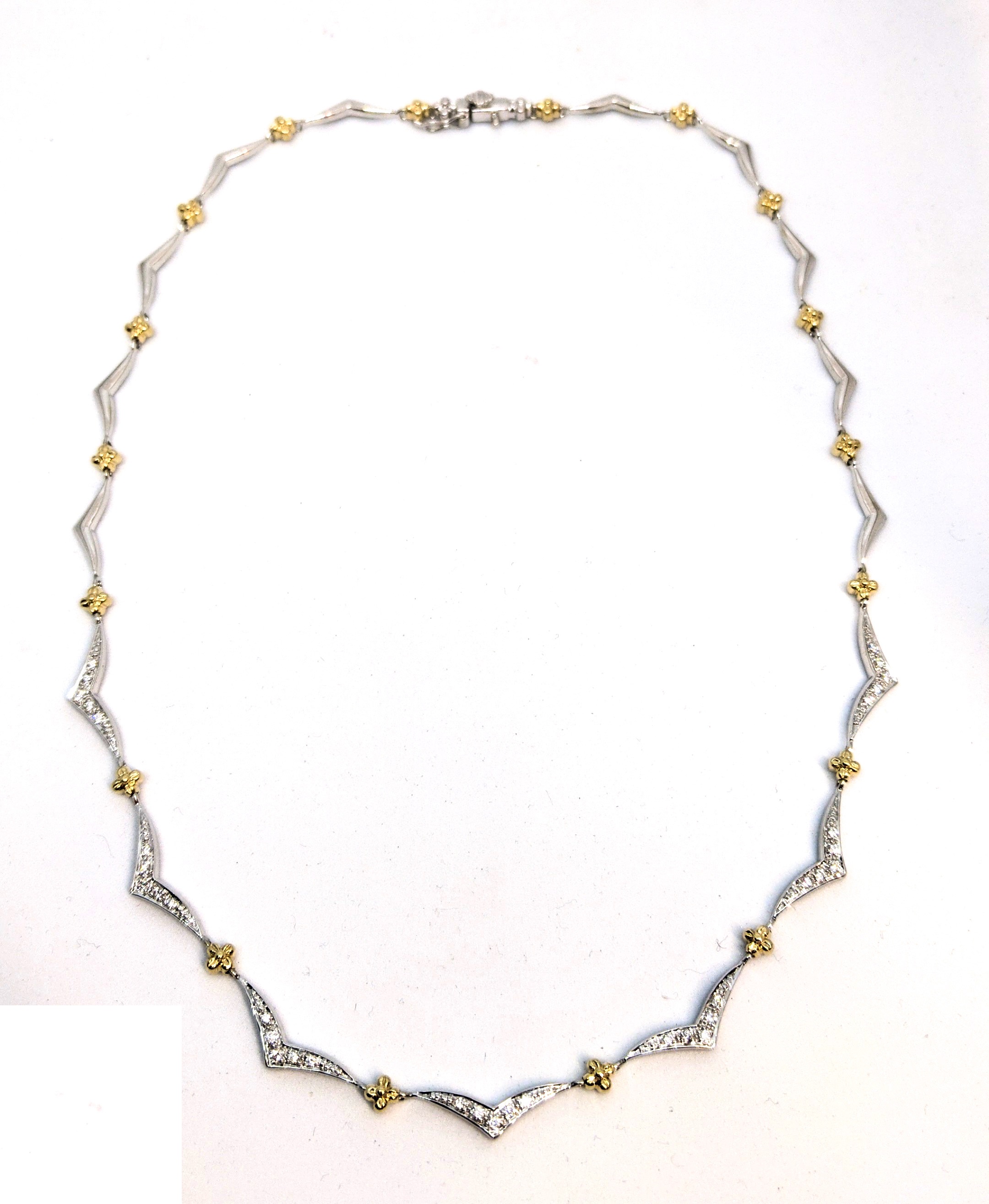 Collier or 14K, 0.5ct (50 points) de diamants total