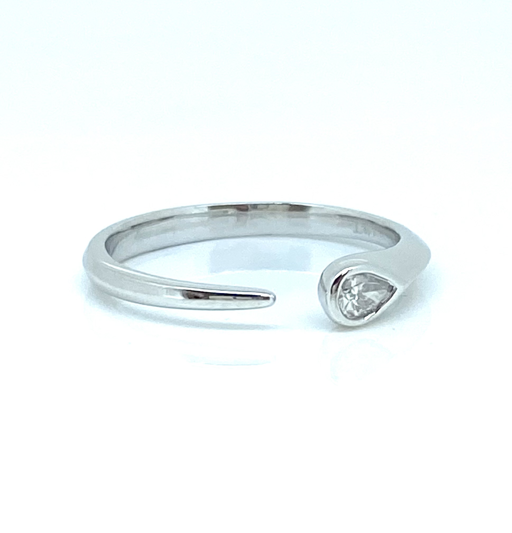 Bague pour femme en or 14k, 1 diamant de taille poire pour 0.12 carat - SRM-R120566-30 - Divers