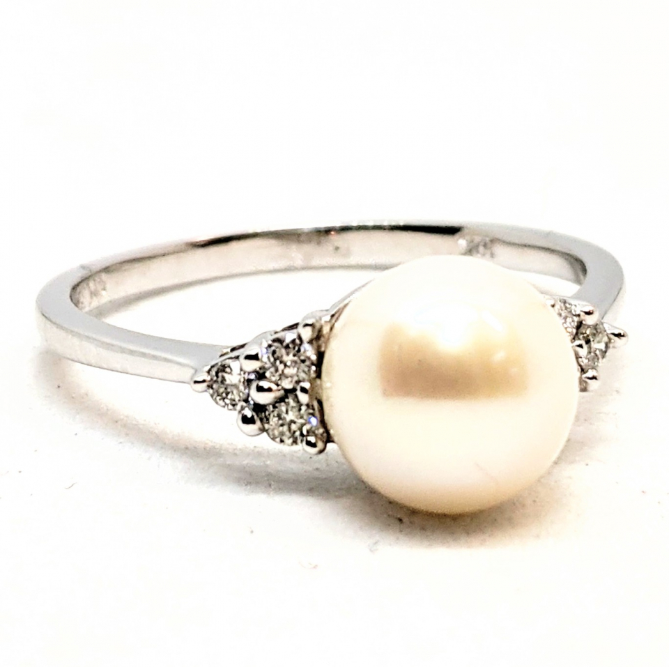 Bague pour femme en or 10K, perle de culture 7.5-8mm, 6 diamants pour 0.12 carat - RCDKTW1812-6 - Divers