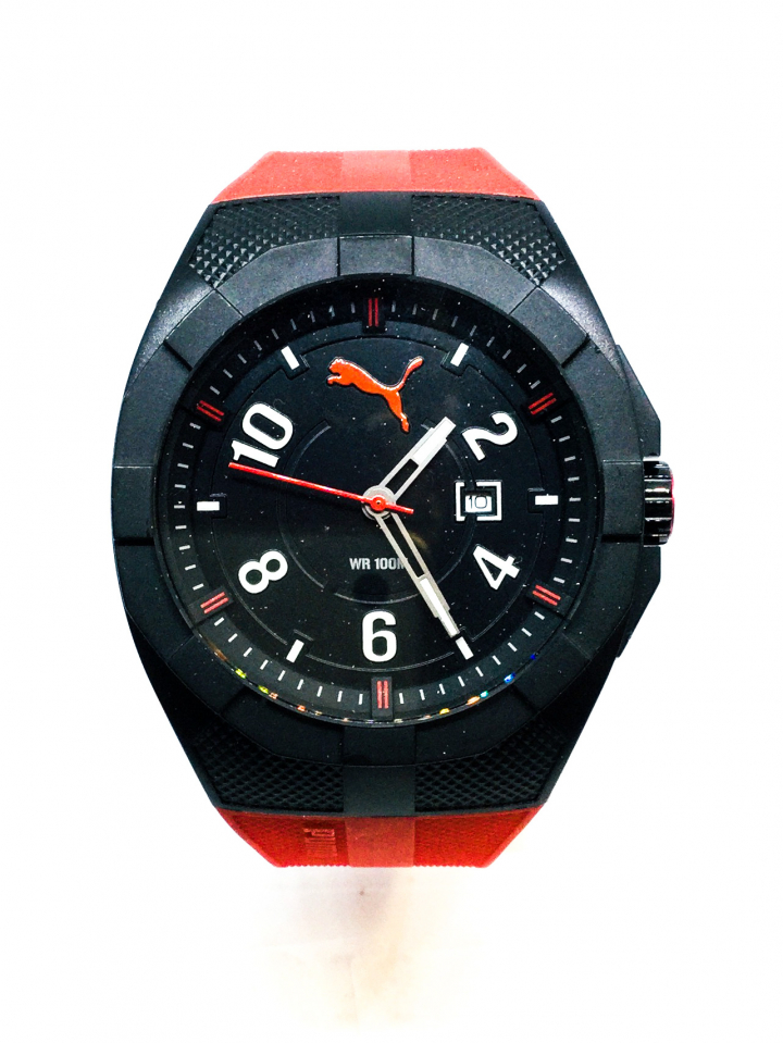 montre puma rouge