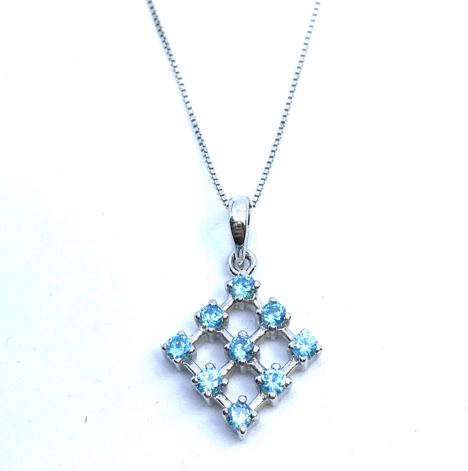 Pendentif pour femme en argent 925, 9 topazes bleus - PD202 - Genius Diamond LTD
