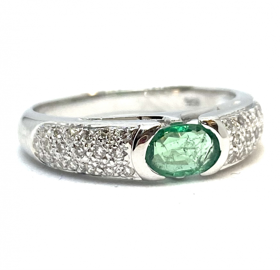 Bague pour femme en or 14K, émeraude 6x4mm coupe ovale, 36 diamants pour 0.22 carat - BG0005 - RMR