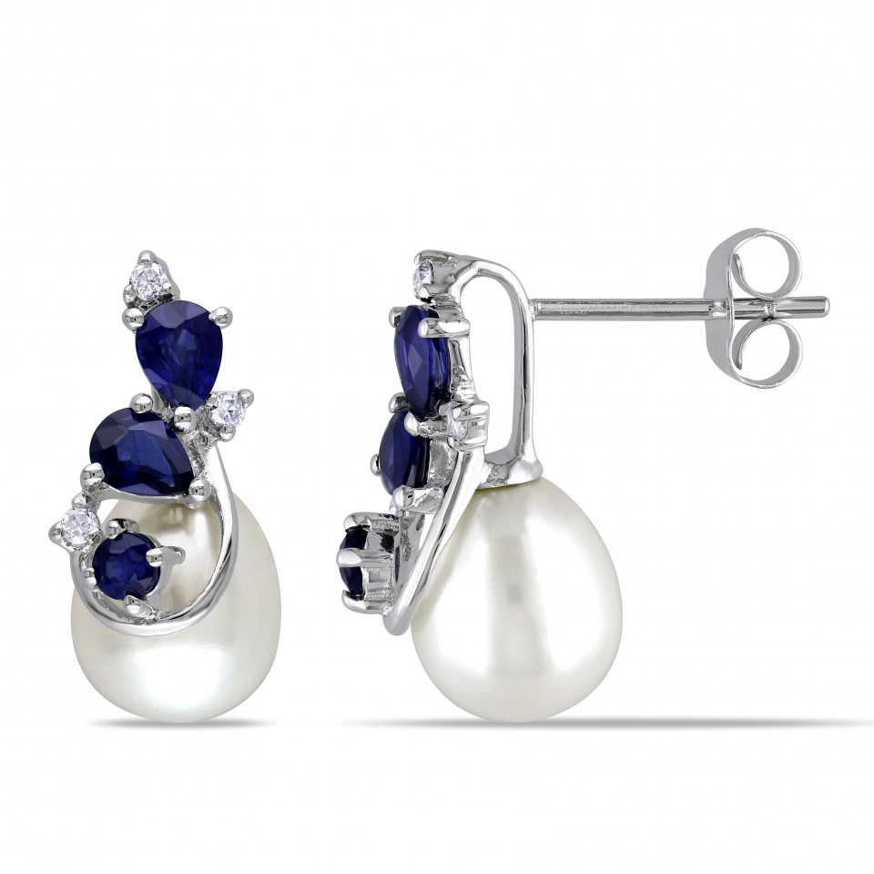 Boucles d'oreilles pour femme en or 10K, 6 diamants pour 0.06 carat, 6 saphirs pour 0.8 carat, 2 perles de culture 7.5-8mm - FC0AMV-6F28 - Delmar