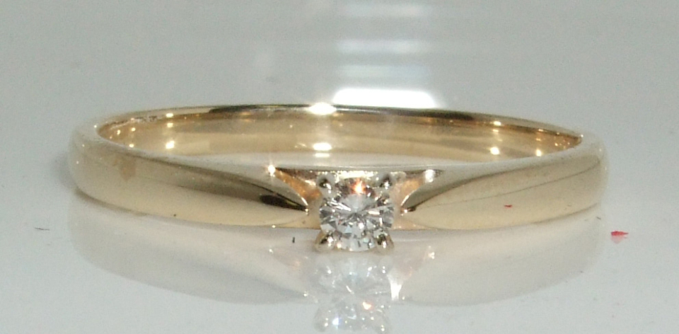 Bague or 14K, 1 diamant de 0.19 carat VS-2,J - CL42 - Fortier Design