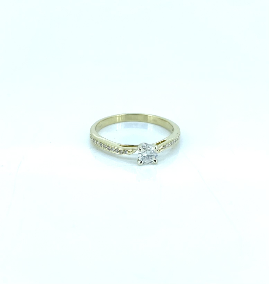 Bague pour femme en or 10k, 23 diamants pour 0.36 carat ( diamant central est de 0.27 carat I2 ) - SR23527 - Benjamin Jacques