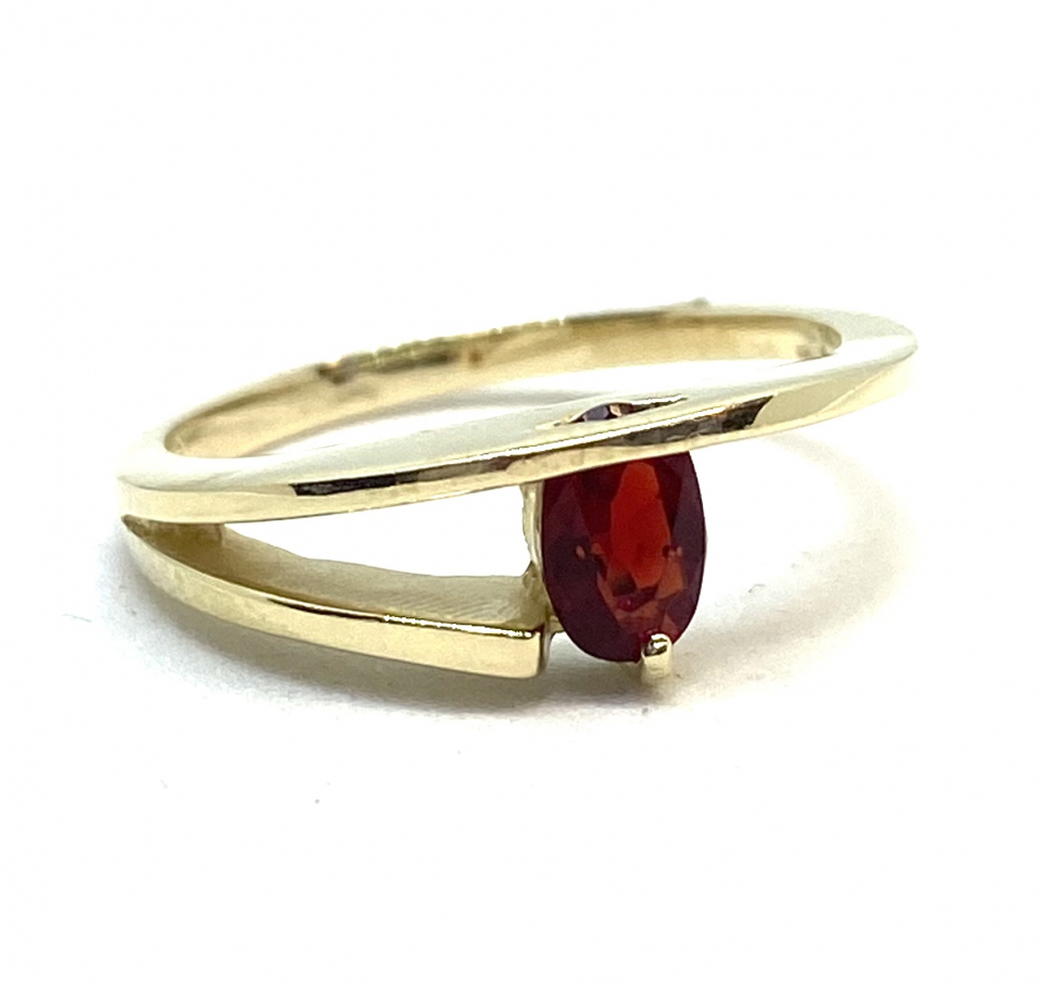 Bague pour femme en or 10K, grenat 6x4mm coupe ovale - BG0008 - Divers