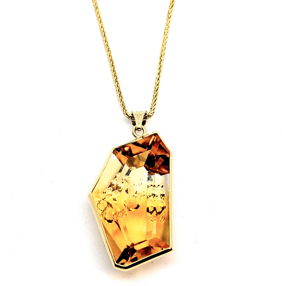 Pendentif or 14K, chaine or 10K, citrine 38x22mm 54.3 carats - PEND231 - Fortier Design