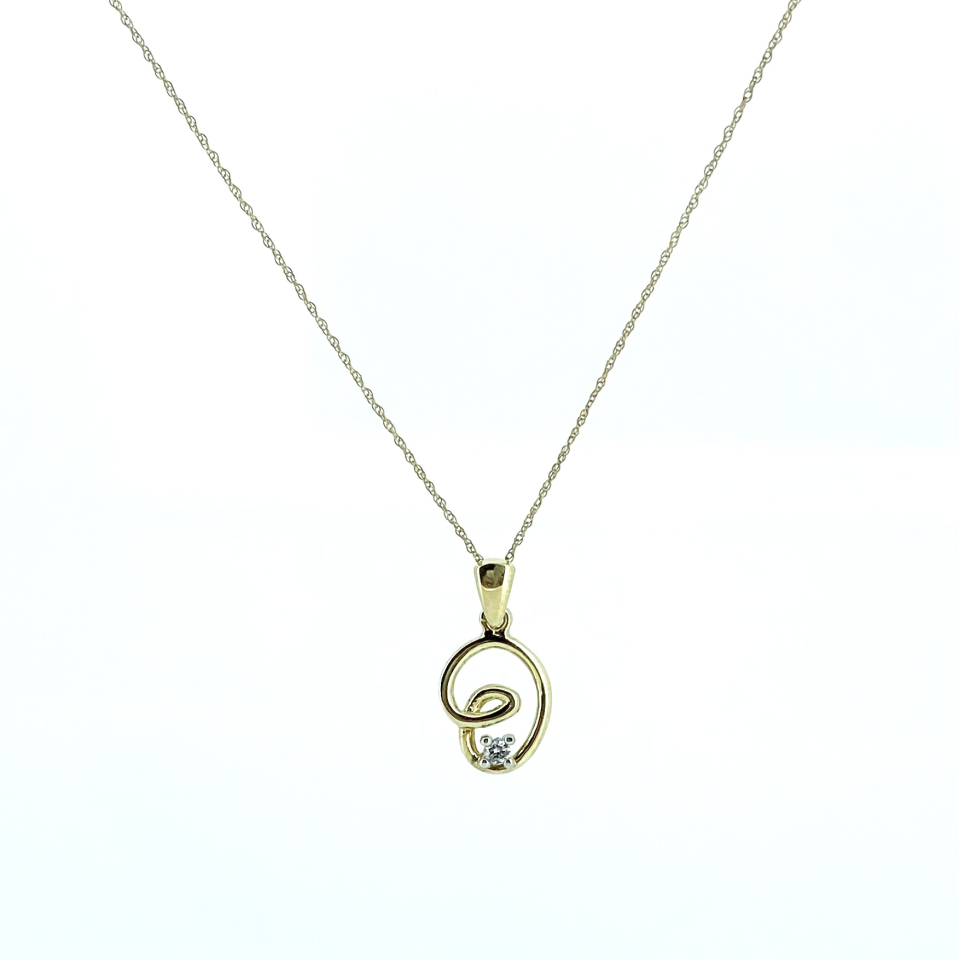 Pendentif pour femme en or 10k, 1 diamant pour 0.06 carat - PEND140 - Divers