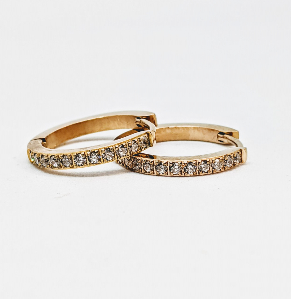 Boucles d'oreilles pour femme en stainless, zircons, huggies - BONAT-13CZ-R - Nathalie Belanger